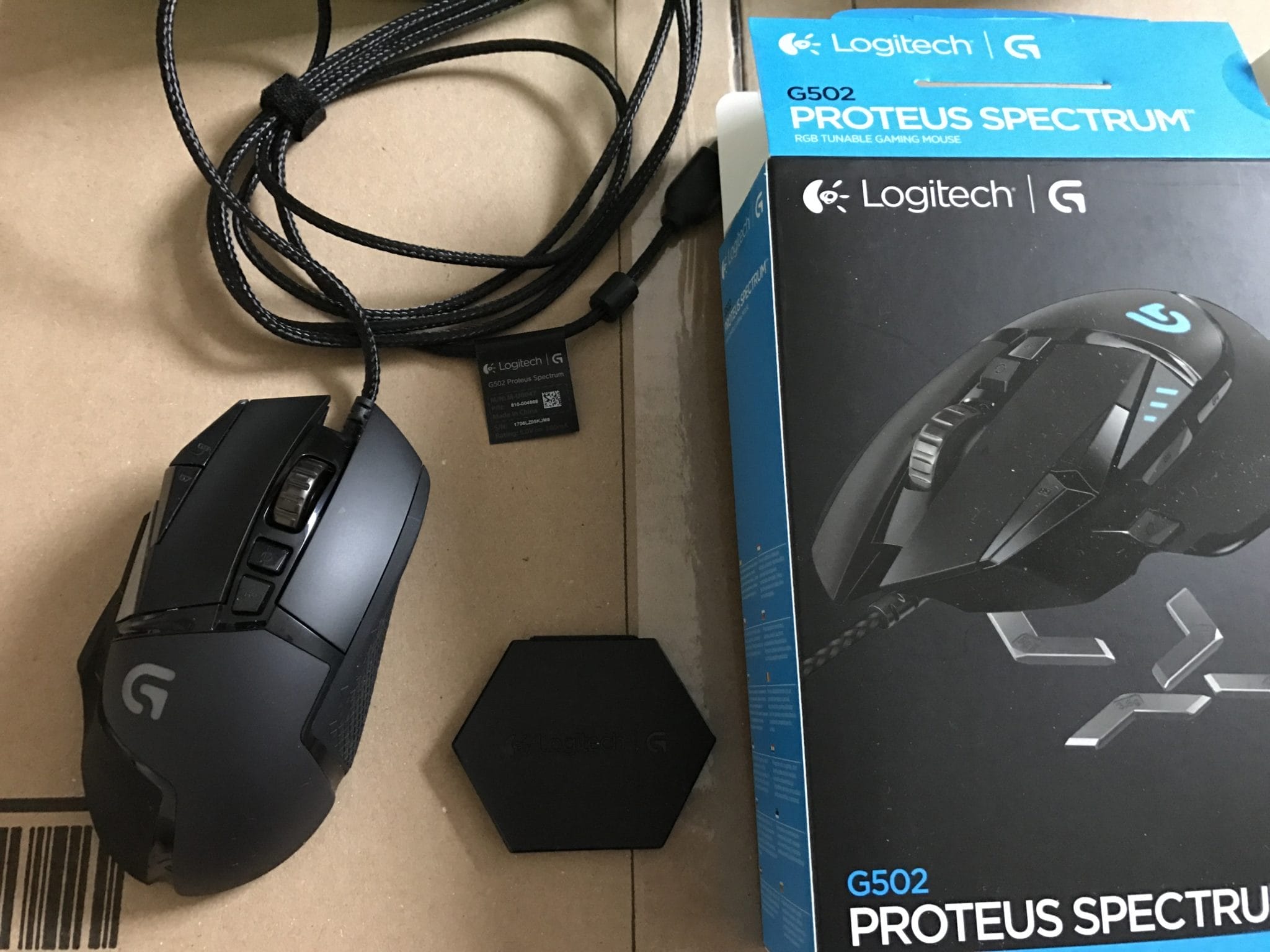 Logitech G502 Proteus mit Verpackung